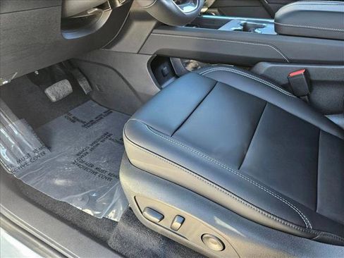 New 2026 GMC Acadia Elevation image 4