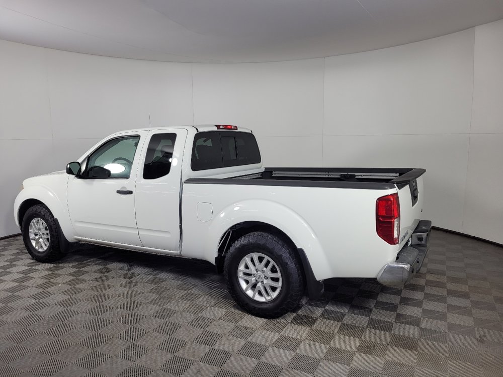 Used 2021 Nissan Frontier SV RWD image 3