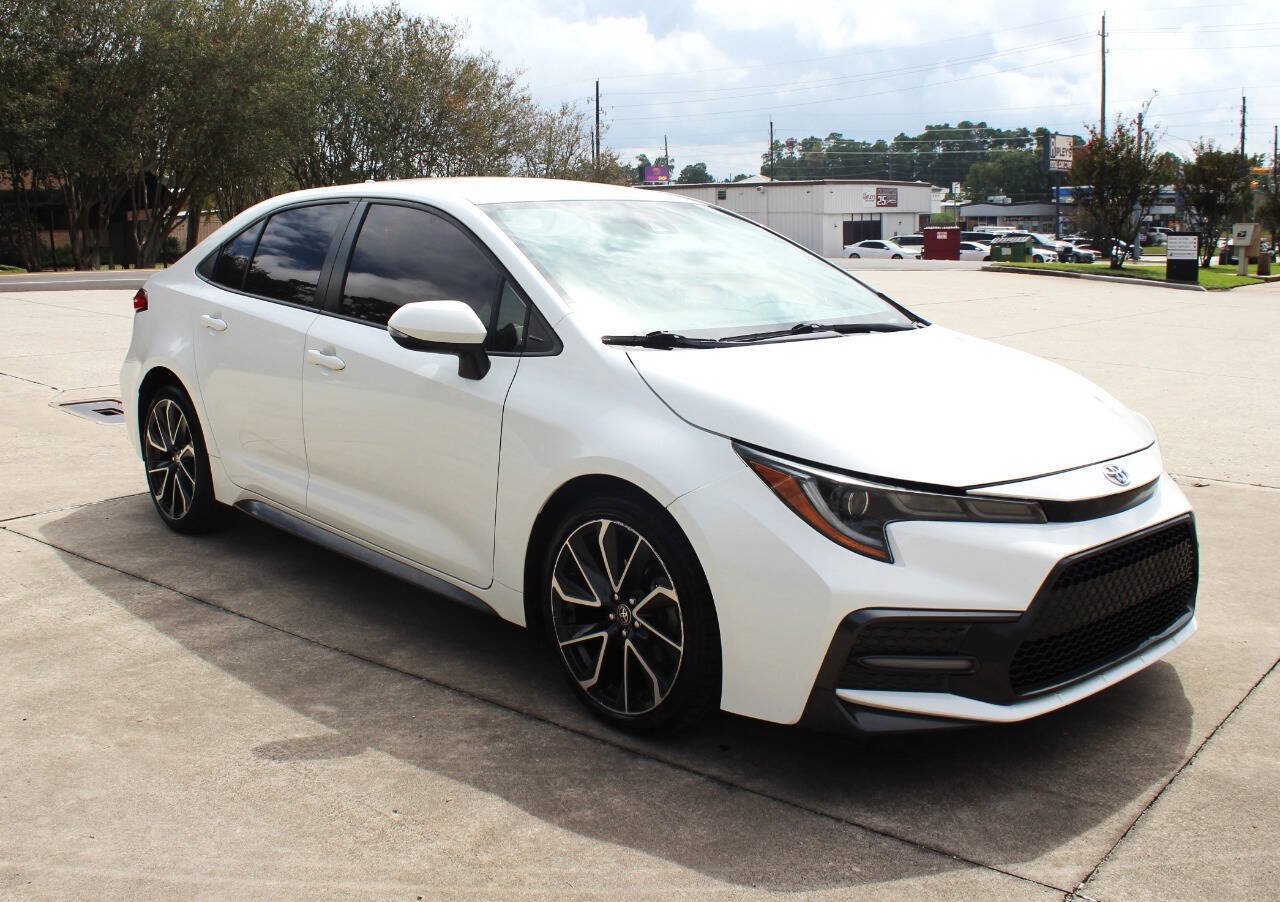 Used 2020 Toyota Corolla SE FWD image 2