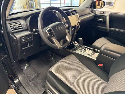 Used 2024 Toyota 4Runner SR5 image 26