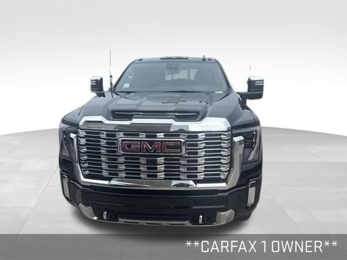 Used 2025 GMC Sierra 3500 Denali w/ Denali Reserve Package AWD/4WD image 2