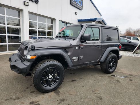 Used 2020 Jeep Wrangler Sport AWD/4WD image 25