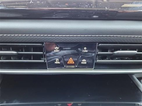 New 2026 Volkswagen Atlas Cross Sport SE image 22