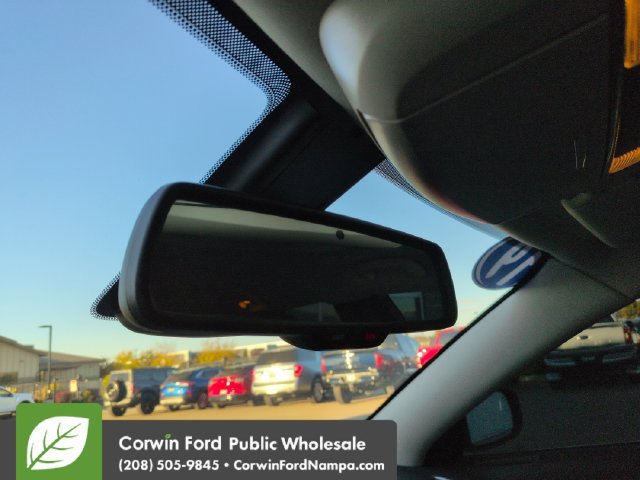 Used 2019 Chrysler 300 Touring RWD image 20