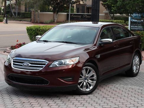 Used 2012 Ford Taurus Limited image 1