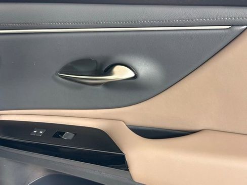 New 2025 Lexus ES 350 w/ Premium Package image 27