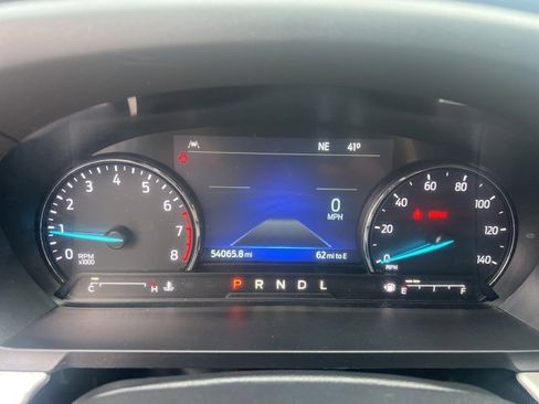 Used 2022 Ford Explorer XLT w/ Equipment Group 202A image 26