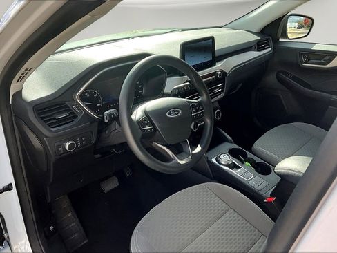 Used 2022 Ford Escape SE image 19