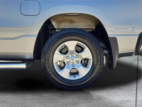 Used 2022 RAM 1500 Big Horn AWD/4WD image 29