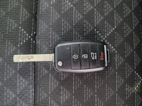 Used 2022 Kia Rio S FWD image 32