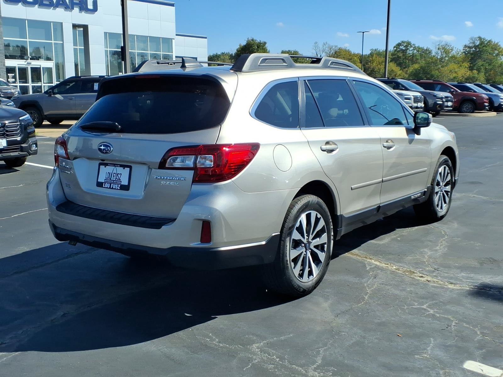 Used 2017 Subaru Outback 2.5i Limited AWD/4WD image 27