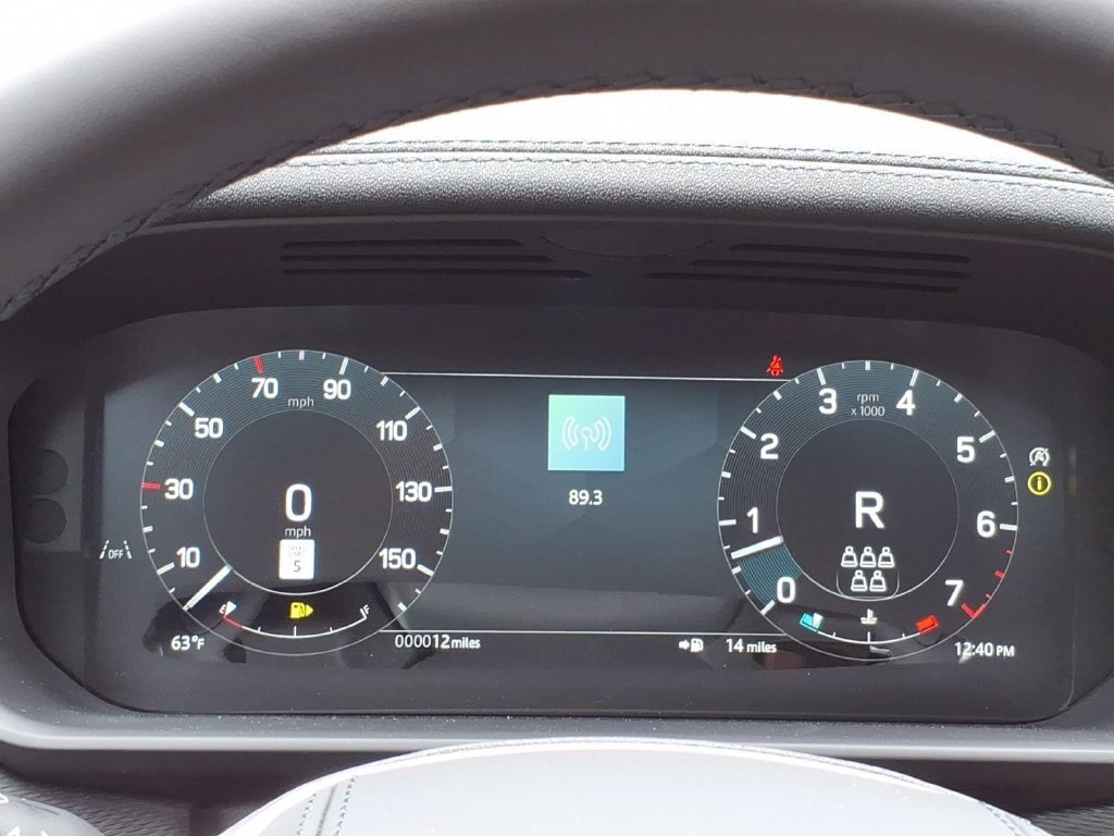 New 2026 Land Rover Discovery Limited Edition AWD/4WD image 23