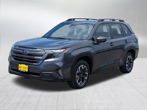 Certified 2025 Subaru Forester Premium AWD/4WD image 3