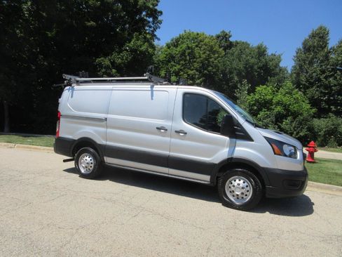 Used 2021 Ford Transit 250 Low Roof AWD image 5