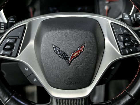 Used 2016 Chevrolet Corvette Z06 w/ 3LZ Preferred Equipment Group RWD image 24