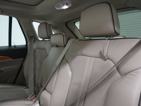 Used 2014 Lincoln MKX FWD w/ Equipment Group 102A image 12
