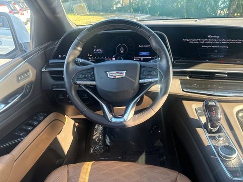 Used 2023 Cadillac Escalade Premium Luxury w/ Performance Package image 14