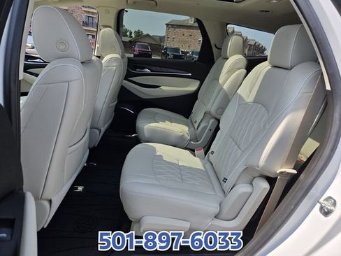 Used 2024 Buick Enclave Avenir w/ Avenir Technology Package FWD image 10