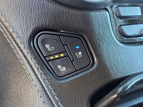 Certified 2019 Chevrolet Tahoe Premier w/ Premier Plus Edition image 36