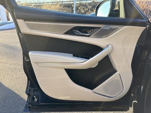 Used 2026 Jaguar F-PACE R-Dynamic S image 10