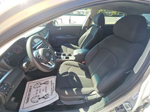Used 2019 Kia Optima LX FWD image 5