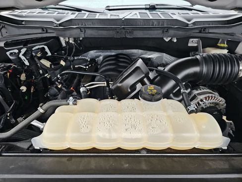 Used 2021 Ford F150 XLT w/ Equipment Group 302A High image 9