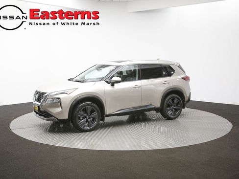 Used 2022 Nissan Rogue SL image 81