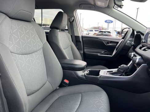 Used 2024 Toyota RAV4 XLE image 25