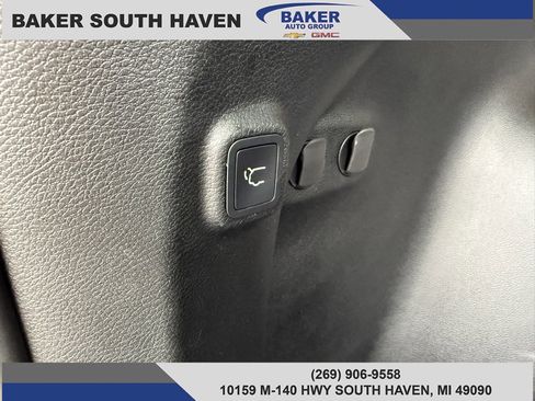 Used 2022 Jeep Cherokee Limited image 10