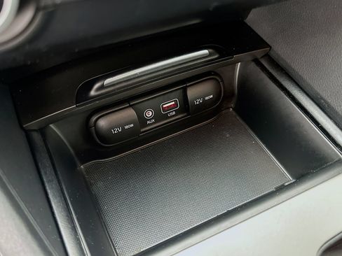 Used 2020 Kia Optima LX FWD image 27