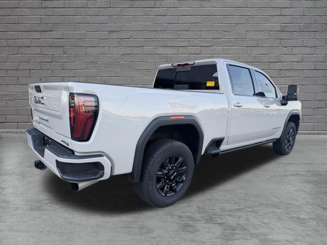 Used 2026 GMC Sierra 2500 AT4 AWD/4WD image 5