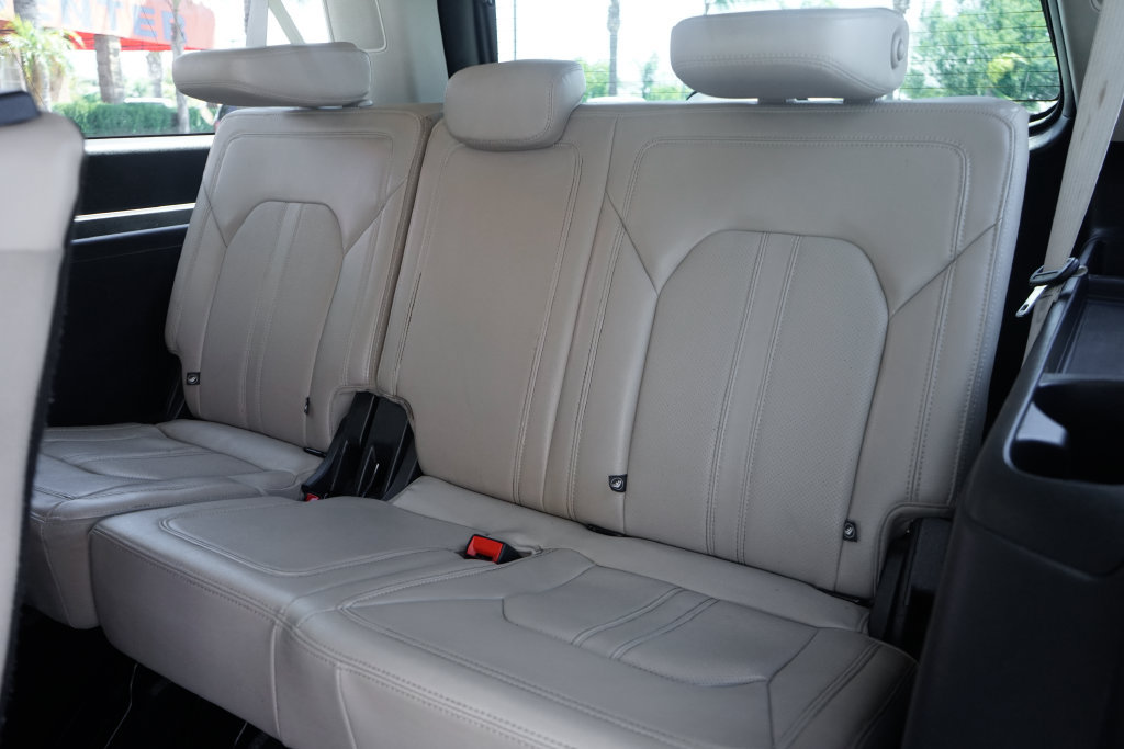 Used 2022 Ford Expedition Max Limited RWD image 44