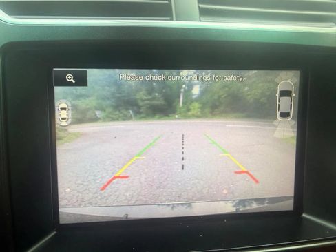Used 2016 Ford Explorer Platinum AWD/4WD image 14