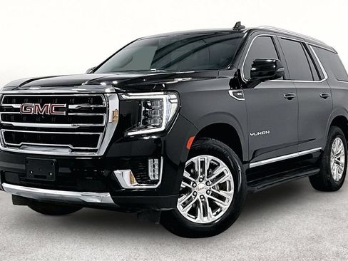 Used 2022 GMC Yukon SLT w/ SLT Luxury Package AWD/4WD image 14