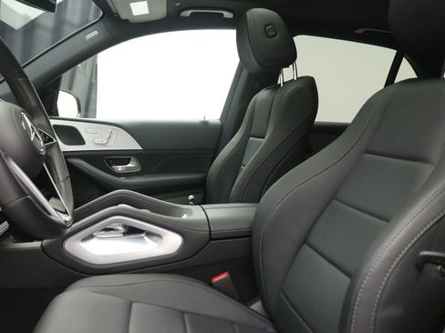 Used 2025 Mercedes-Benz GLE 350 4MATIC image 33