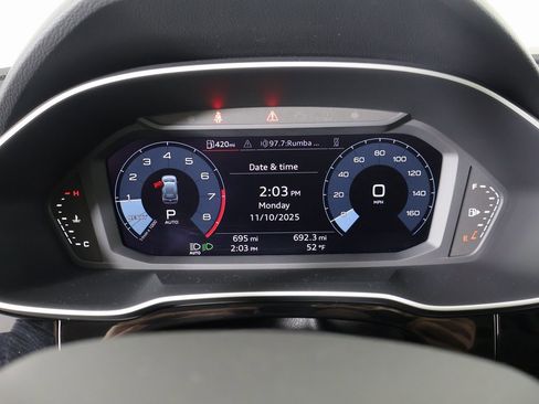 Used 2025 Audi Q3 2.0T Premium w/ Convenience Package image 34