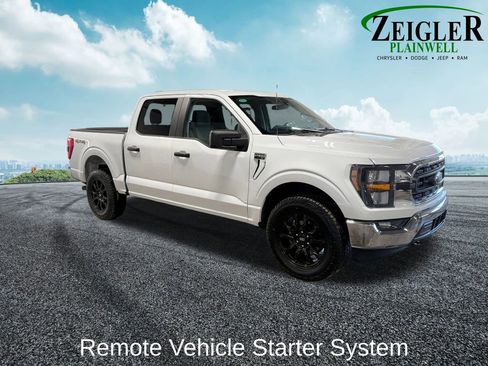 Used 2025 Chevrolet Silverado 1500 LT w/ Work Truck Package image 9