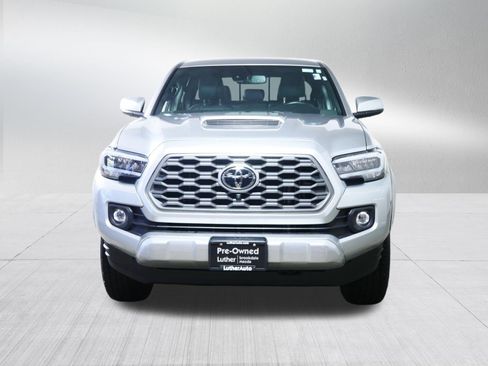 Used 2023 Toyota Tacoma TRD Sport w/ TRD Premium Sport Package AWD/4WD image 2