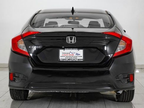 Used 2017 Honda Civic EX image 7