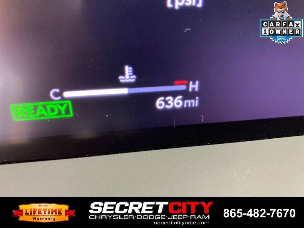 Used 2026 Toyota RAV4 AWD image 17