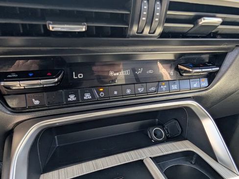 Certified 2024 MAZDA CX-90 Plug-In Hybrid w/ Premium Pkg AWD/4WD image 35