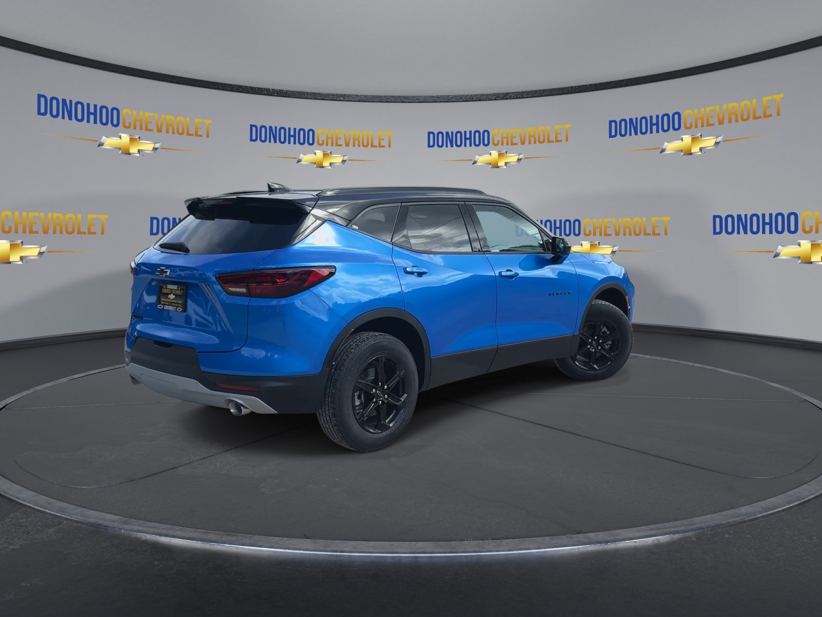 New 2026 Chevrolet Blazer LT w/ Midnight/Sport Edition FWD image 11