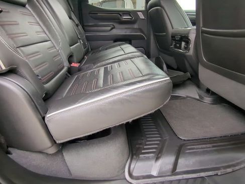 Used 2022 GMC Sierra 1500 AT4X image 25