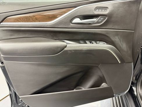 Used 2023 Cadillac Escalade Sport Platinum w/ Heavy-Duty Trailer Package AWD/4WD image 37
