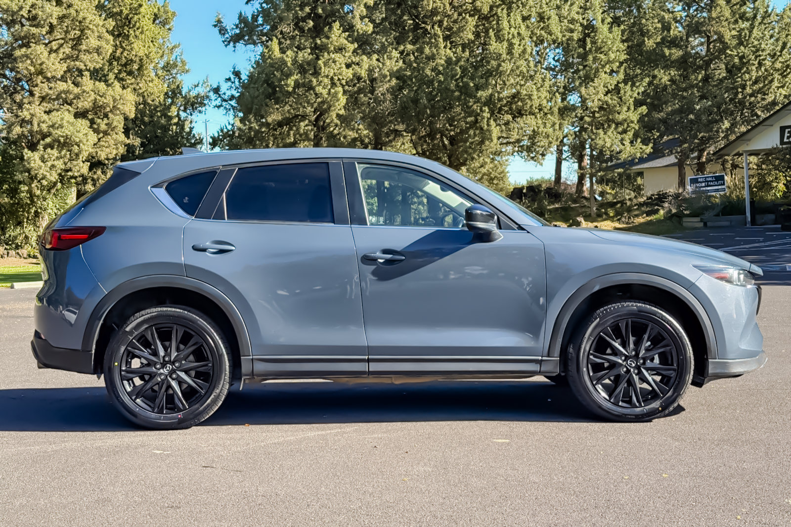 Used 2024 MAZDA CX-5 Carbon Edition AWD/4WD image 3