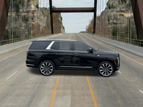 New 2026 Cadillac Escalade Luxury w/ Touring Package AWD/4WD image 13