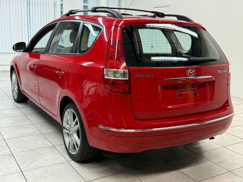 Used 2010 Hyundai Elantra SE image 7