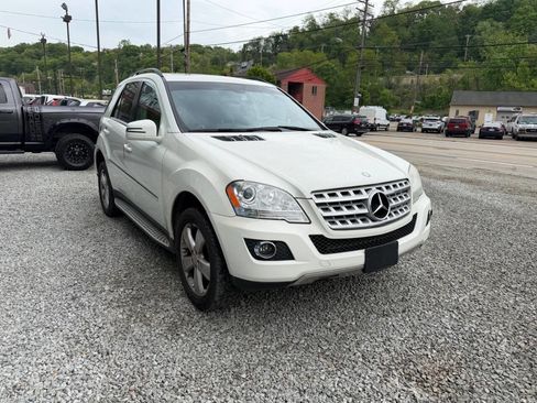 Used 2011 Mercedes-Benz ML 350 4MATIC image 6