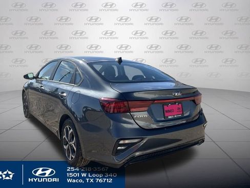 Used 2020 Kia Forte LXS image 11