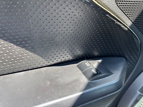 Used 2007 Ford Mustang GT image 11